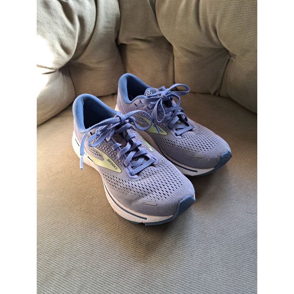 Brooks Womens Ghost 14 Size 7